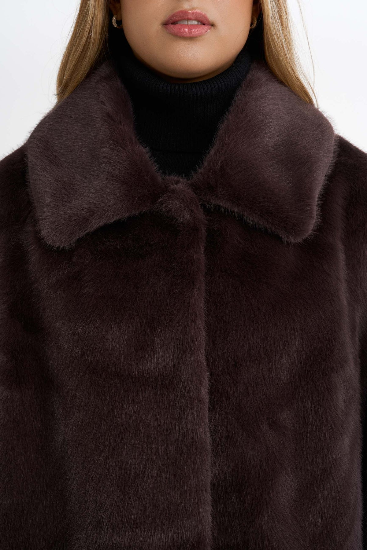 Courchevel Faux Fur -takki
