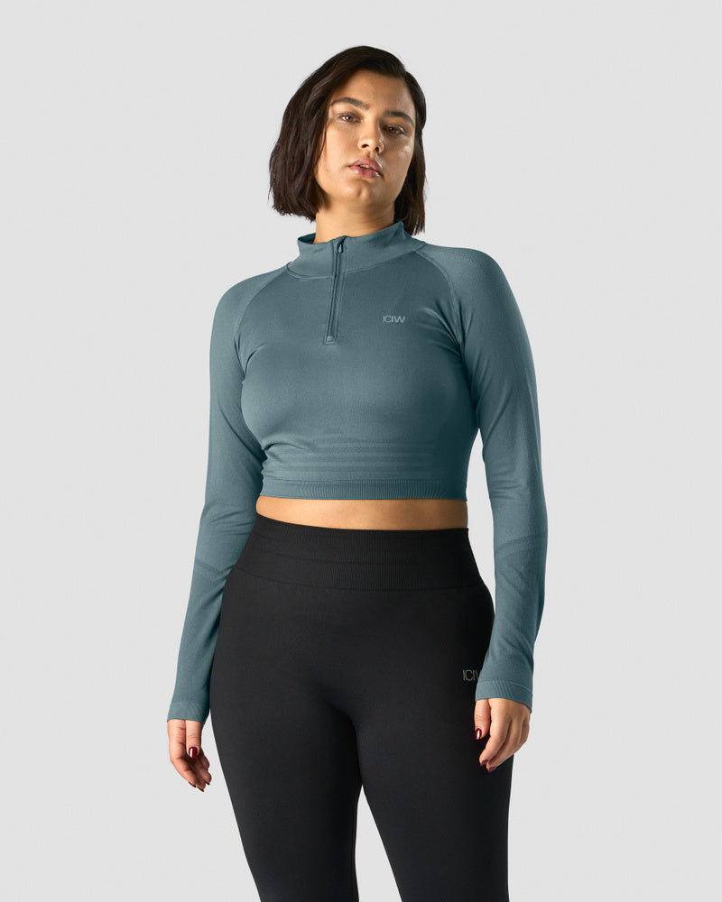 define cropped 1/4 zip jungle green