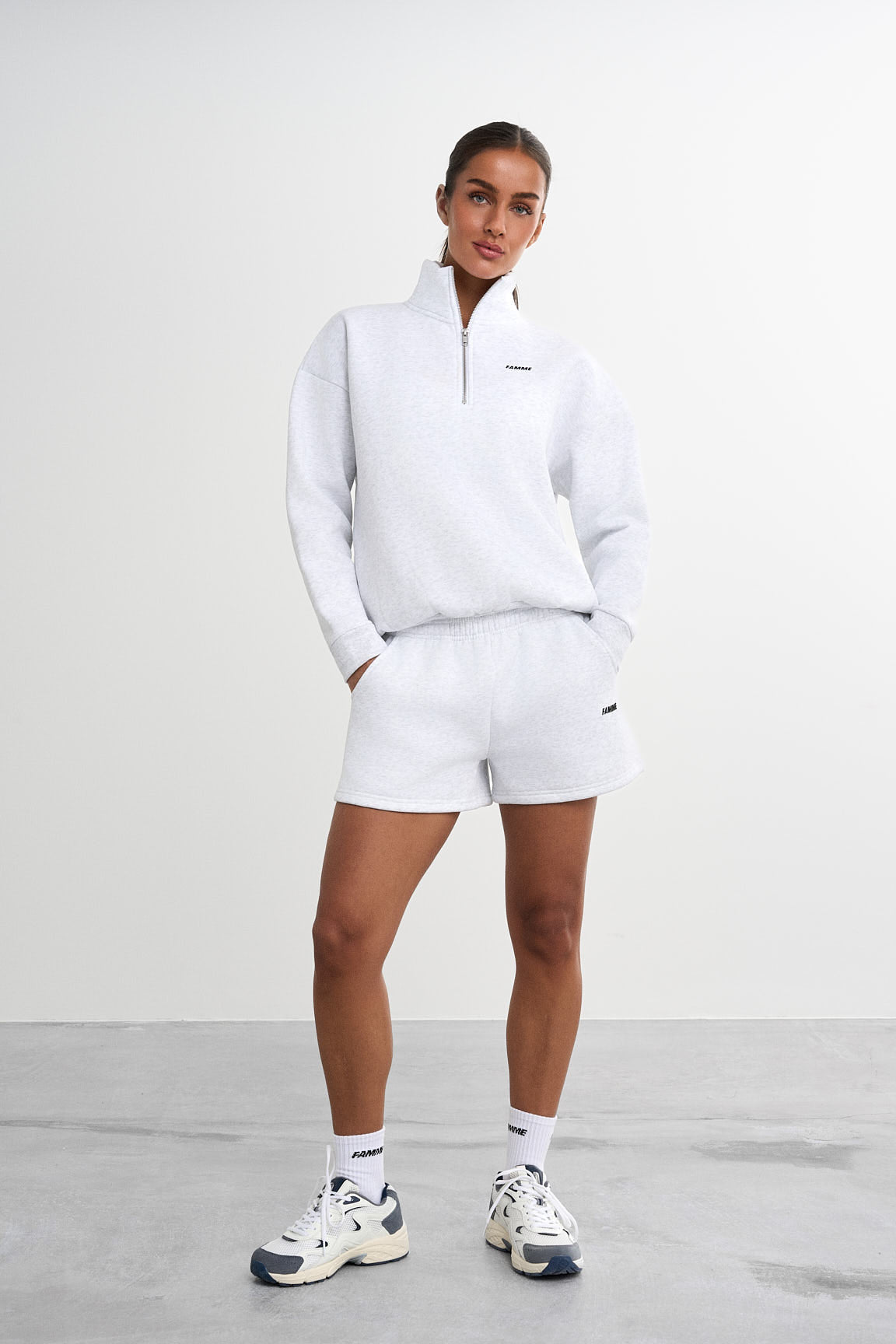 Tröja med halv dragkedja