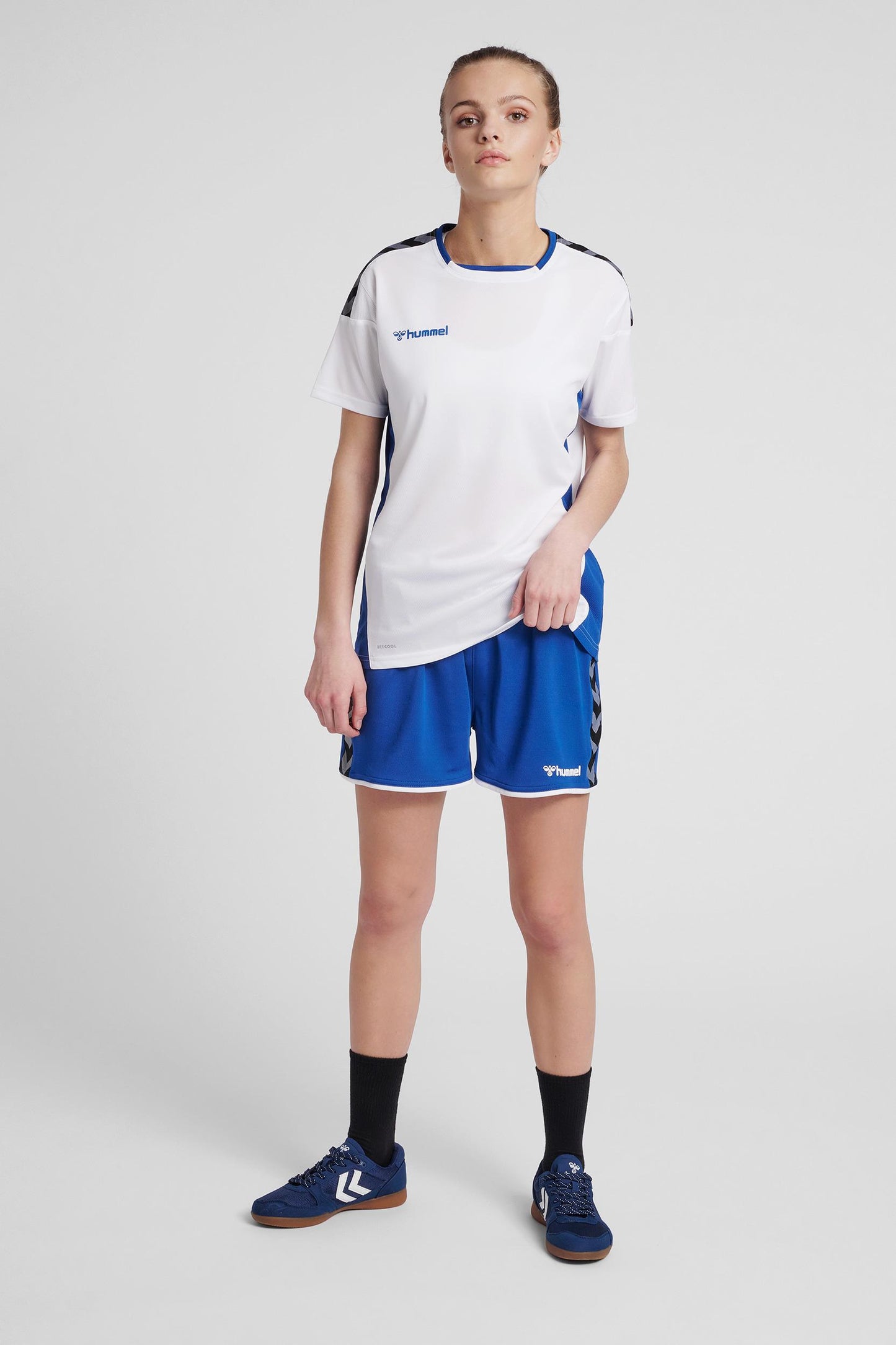 HUMMEL - Hmlauthentic Poly Jersey Woman S/s - White/true Blue