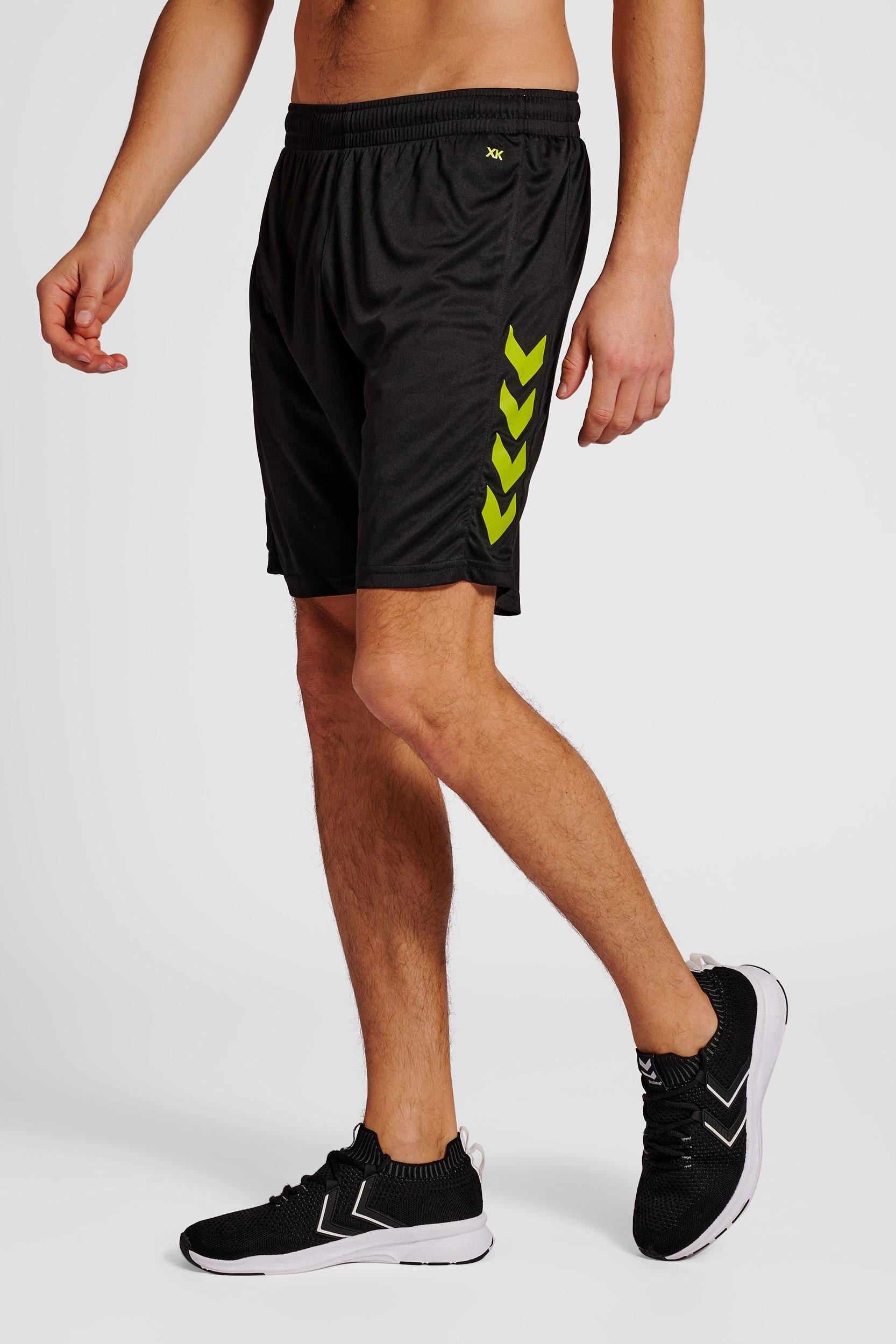 HUMMEL - Hmlcore Xk Poly Shorts - Black/lime Popsicle