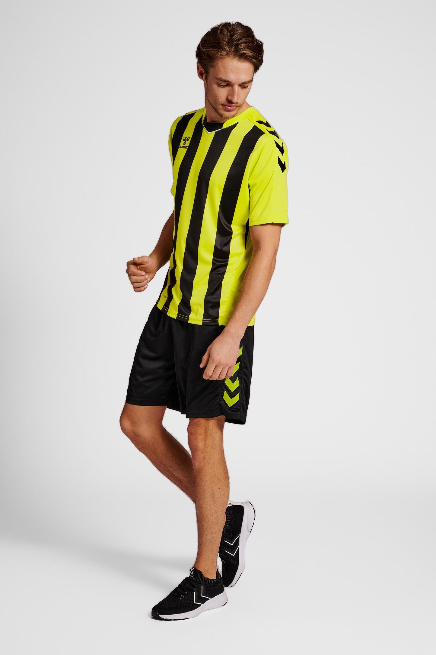 HUMMEL - Hmlcore Xk Striped Jersey S/s - Lime Popsicle/black