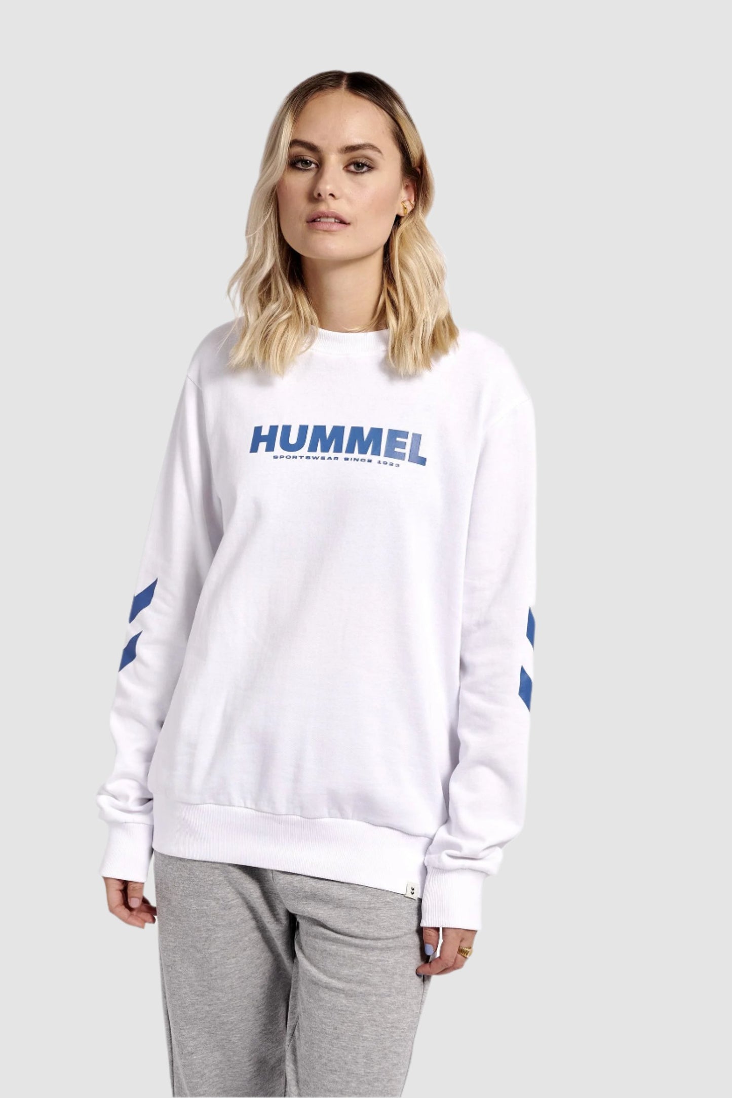 HUMMEL - Hmllegacy Sweatshirt - White/deep Water