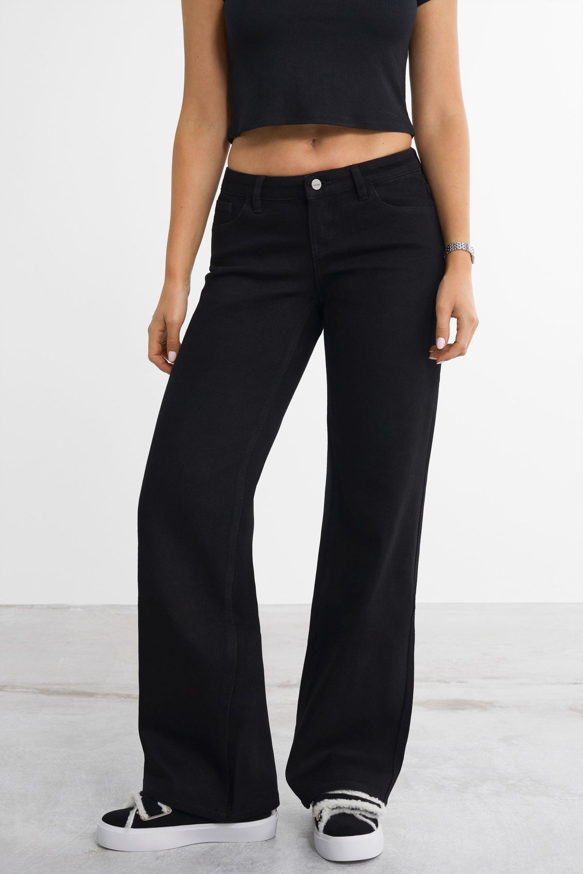 Matalavyötäröiset Baggy Jeans -farkut