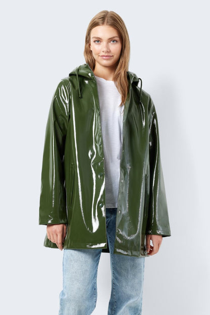 NOISY MAY - Sky L/s A-line Vinyl Coat - Green