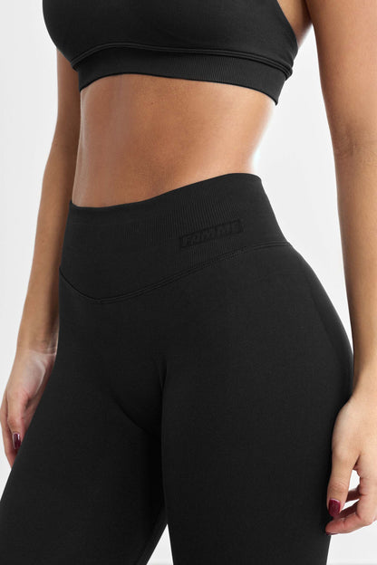 Sculpt flared-leggingsit