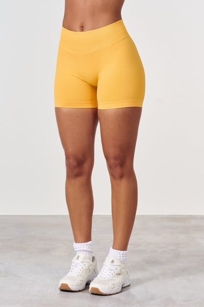 Sculpt Scrunch Shorts