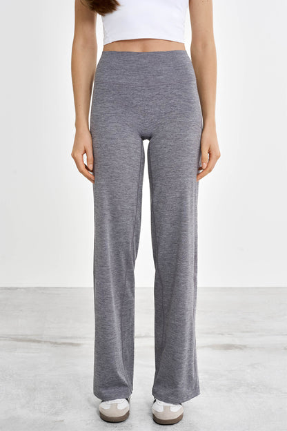 Softy Straight Leg -housut