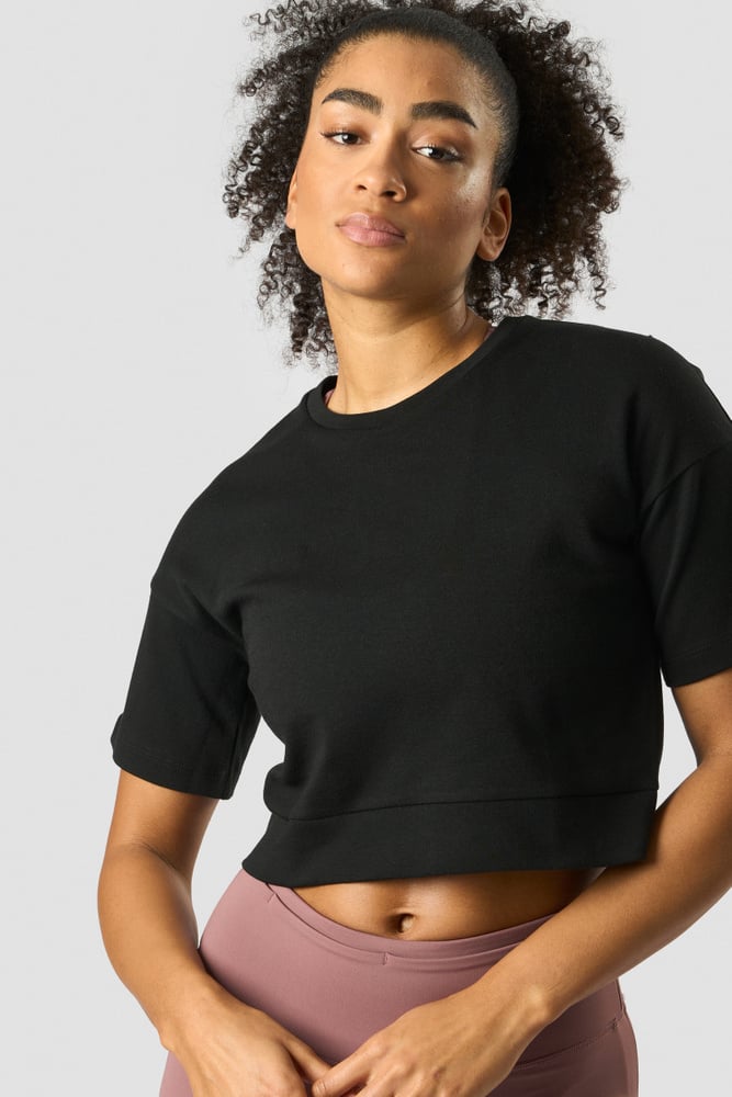 stance cropped t-shirt wmn black